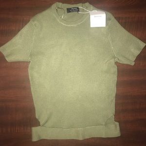 Bershka Tops - Bershka top w/ cut out sides Bershka Tops - Bershka top w/ cut out sides